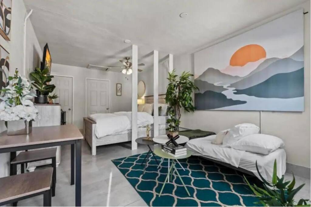 Inviting Oasis - Cozy, Spotless, And Comfortable Room Pahokee Bagian luar foto